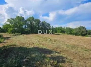Land In Žminj, Croatia (1.410 M²)