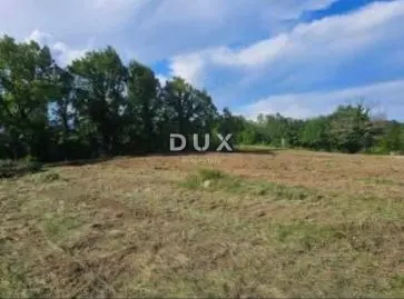 Land In Žminj, Croatia (1.410 M²)