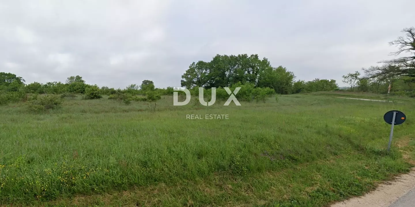 Land In Žminj, Croatia (1.410 M²)