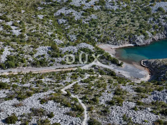 Land In Cesarica, Croatia (570 M²)