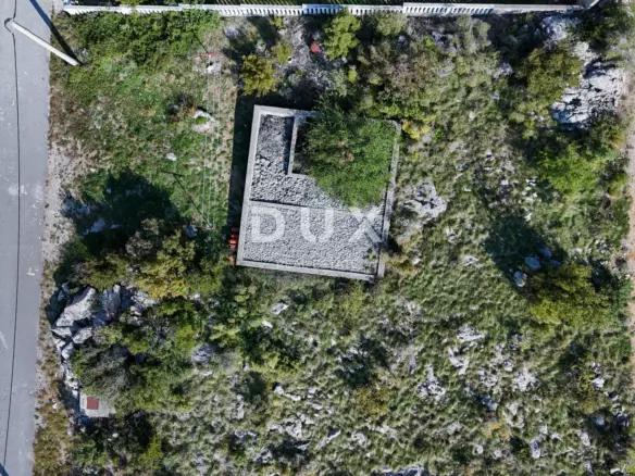 Land In Cesarica, Croatia (570 M²)
