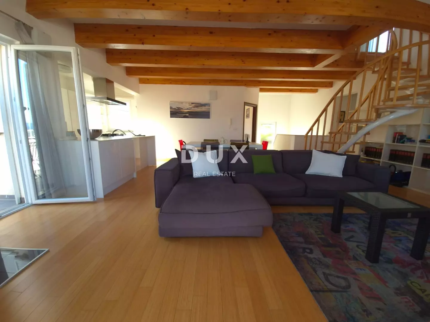 1763985614_0ac32897-72da-4946-a405-2156567b5718-045d40 4-bedroom Apartment In Murter, Croatia (155 M²)