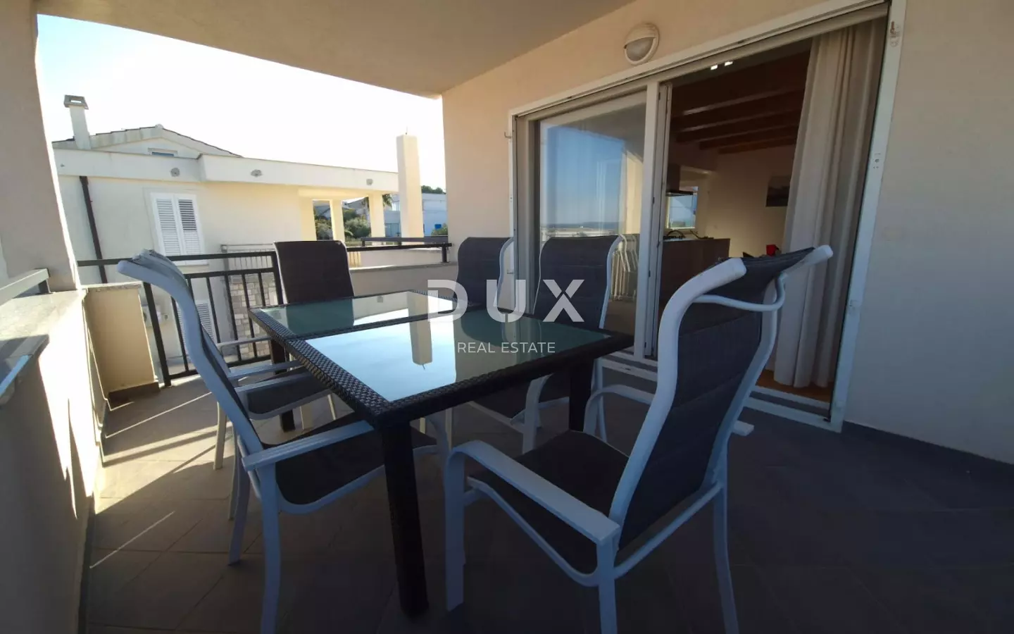 4-bedroom Apartment In Murter, Croatia (155 M²)