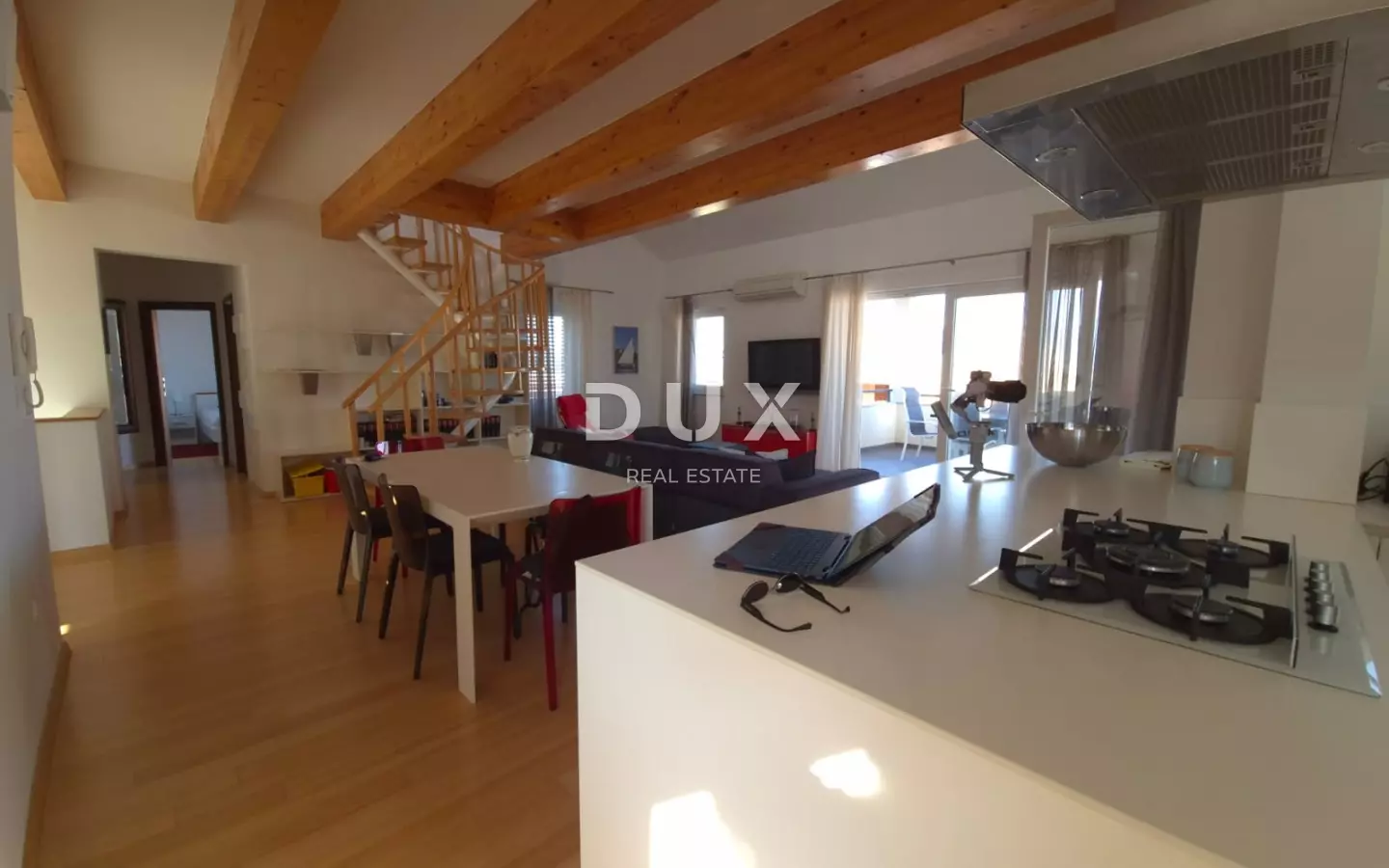 4-bedroom Apartment In Murter, Croatia (155 M²)