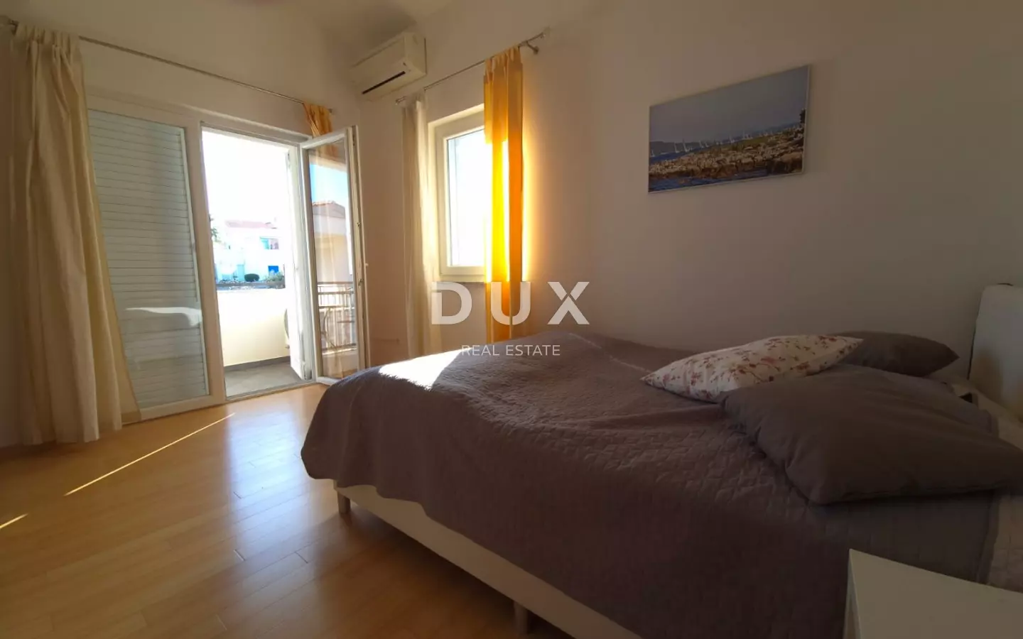 4-bedroom Apartment In Murter, Croatia (155 M²)
