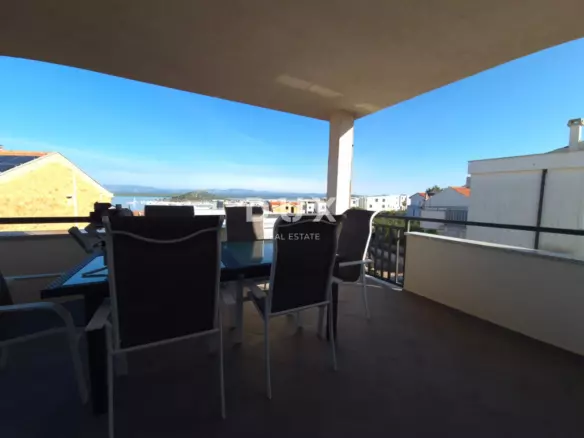 4-bedroom Apartment In Murter, Croatia (155 M²)