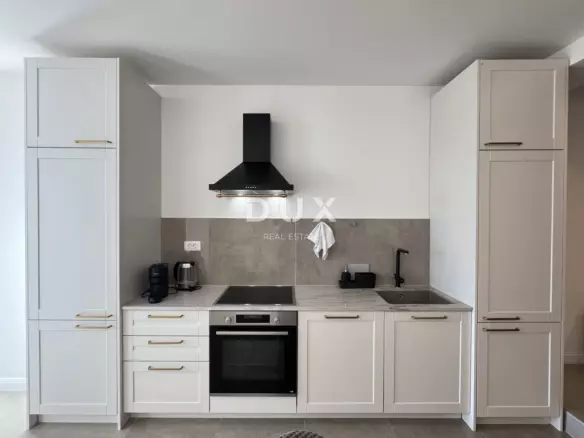 1-bedroom Apartment In Lovran, Croatia (120 M²)