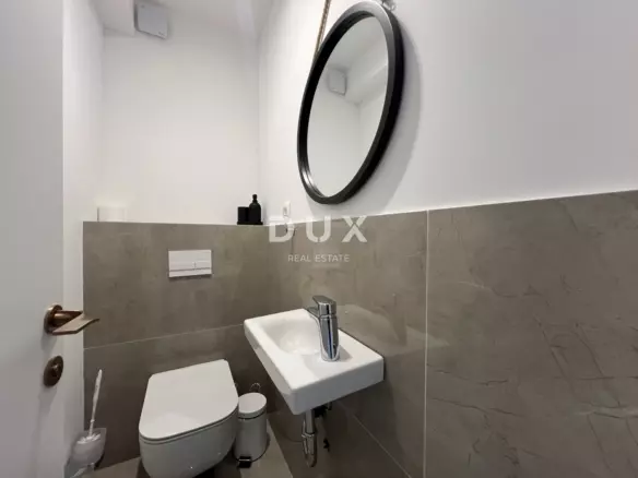 1-bedroom Apartment In Lovran, Croatia (120 M²)