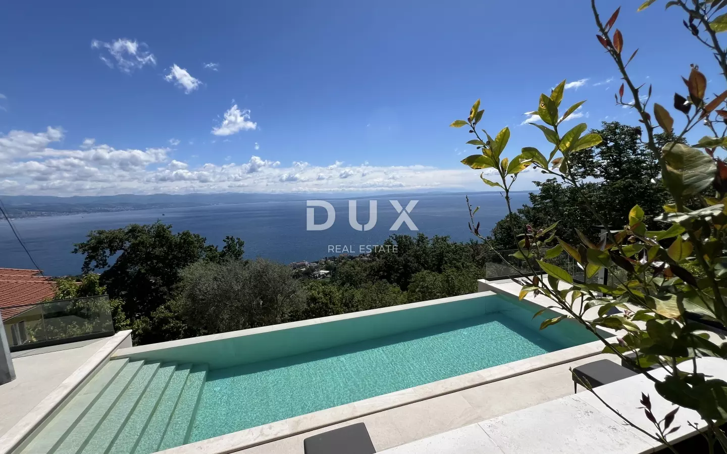 1-bedroom Apartment In Lovran, Croatia (120 M²)