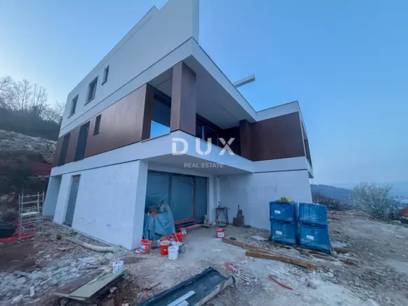 3-bedroom Apartment In Lovran, Croatia (140 M²)