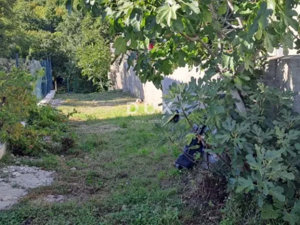 Land In Povile, Croatia (1.083 M²)