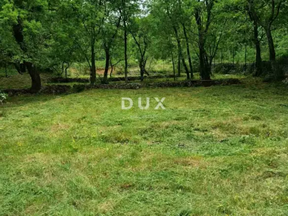 Land In Povile, Croatia (1.083 M²)