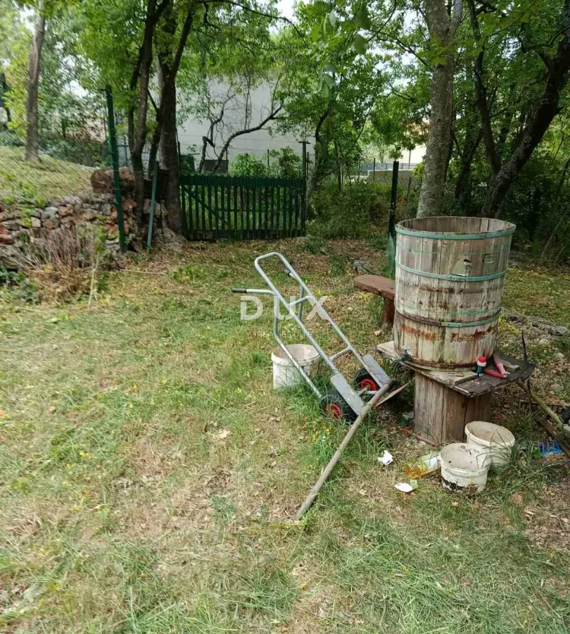 Land In Povile, Croatia (1.083 M²)