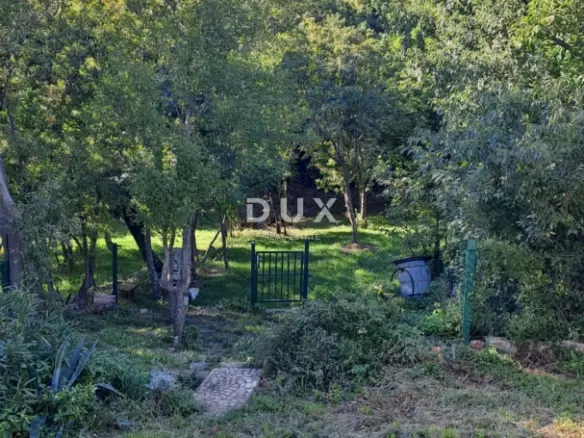 Land In Povile, Croatia (1.083 M²)