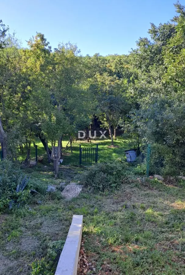 Land In Povile, Croatia (1.083 M²)
