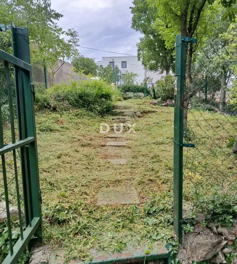 Land In Povile, Croatia (1.083 M²)
