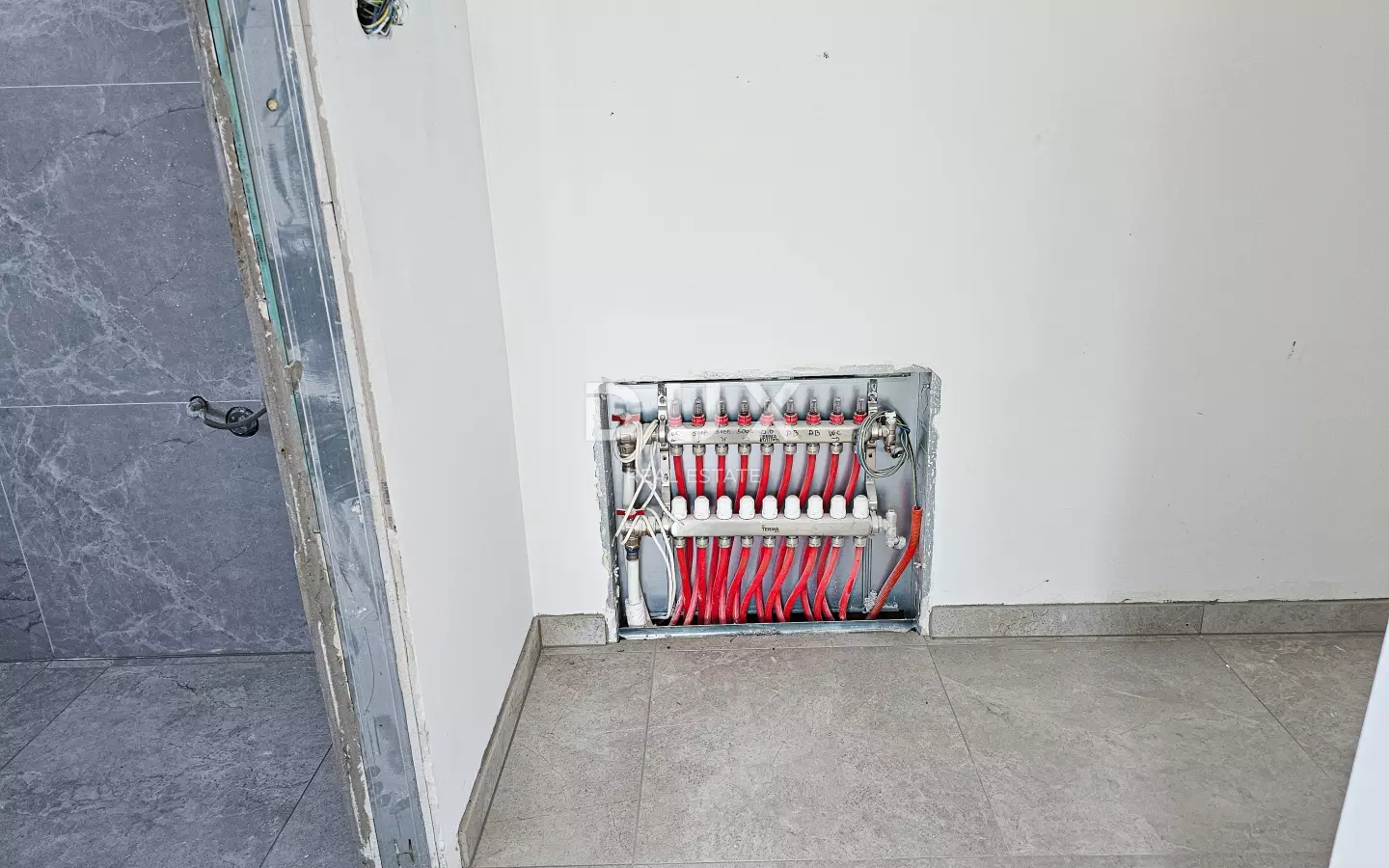 3-bedroom Apartment In Vrbnik, Croatia (108 M²)