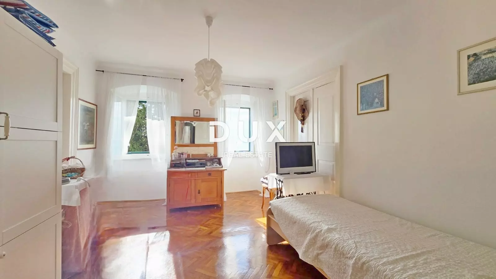 3-bedroom Apartment In Volosko, Croatia (94 M²)
