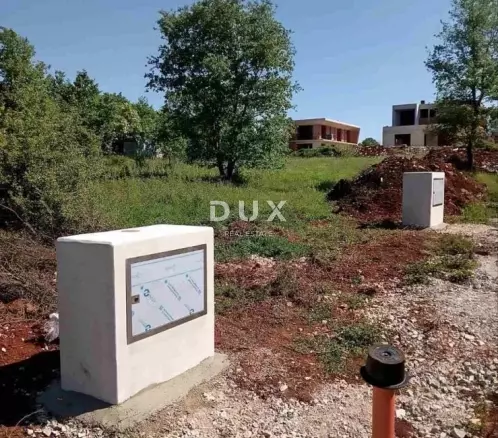 Land In Baderna, Croatia (926 M²)
