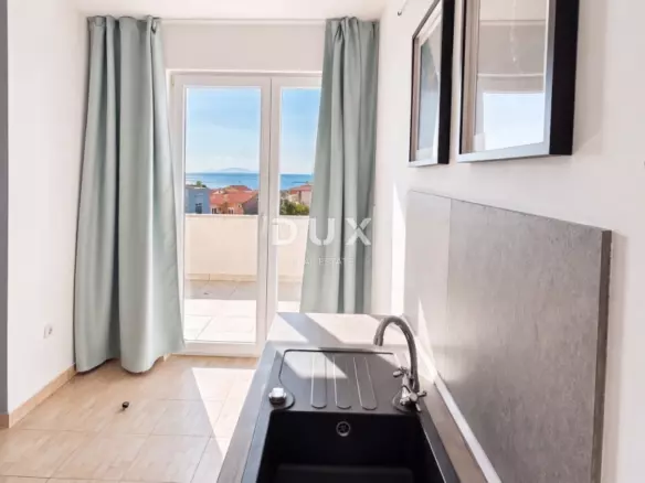 3-bedroom Apartment In Novalja, Croatia (95 M²)