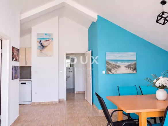 3-bedroom Apartment In Novalja, Croatia (95 M²)