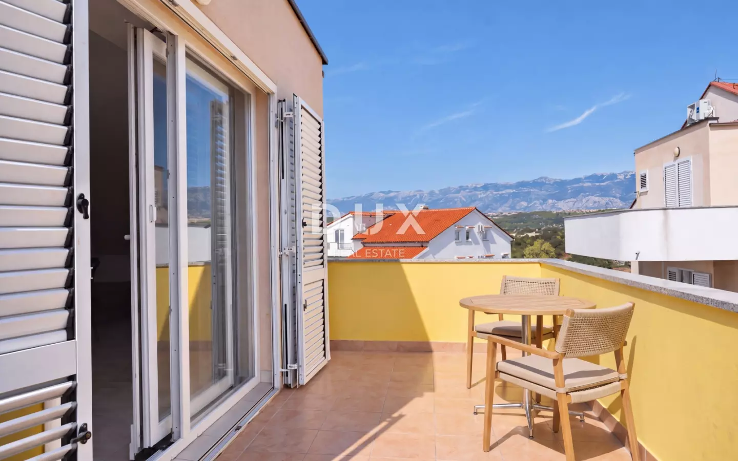 3-bedroom Apartment In Novalja, Croatia (95 M²)