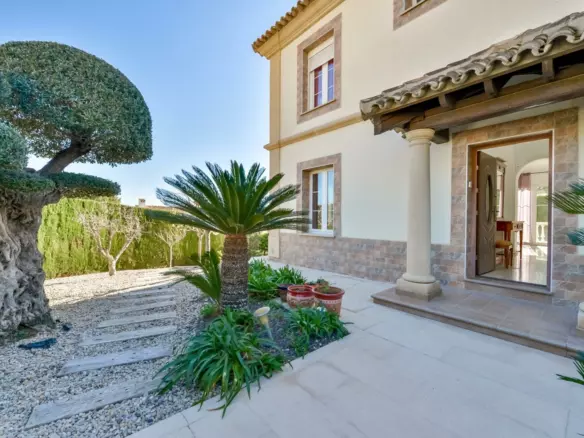 4-bedroom Villa In Finestrat, Spain (265 M²)
