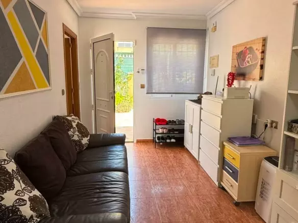 3-bedroom Bungalow In Torrevieja, Spain (78 M²)