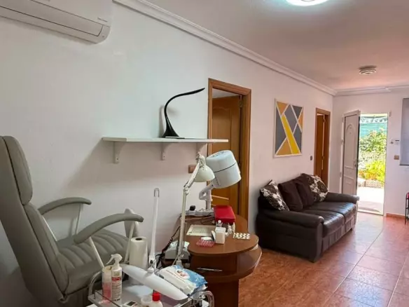 3-bedroom Bungalow In Torrevieja, Spain (78 M²)