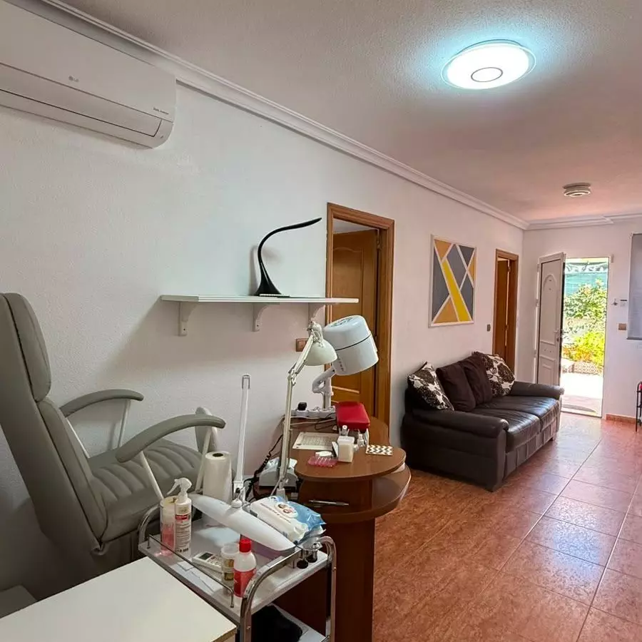 3-bedroom Bungalow In Torrevieja, Spain (78 M²)
