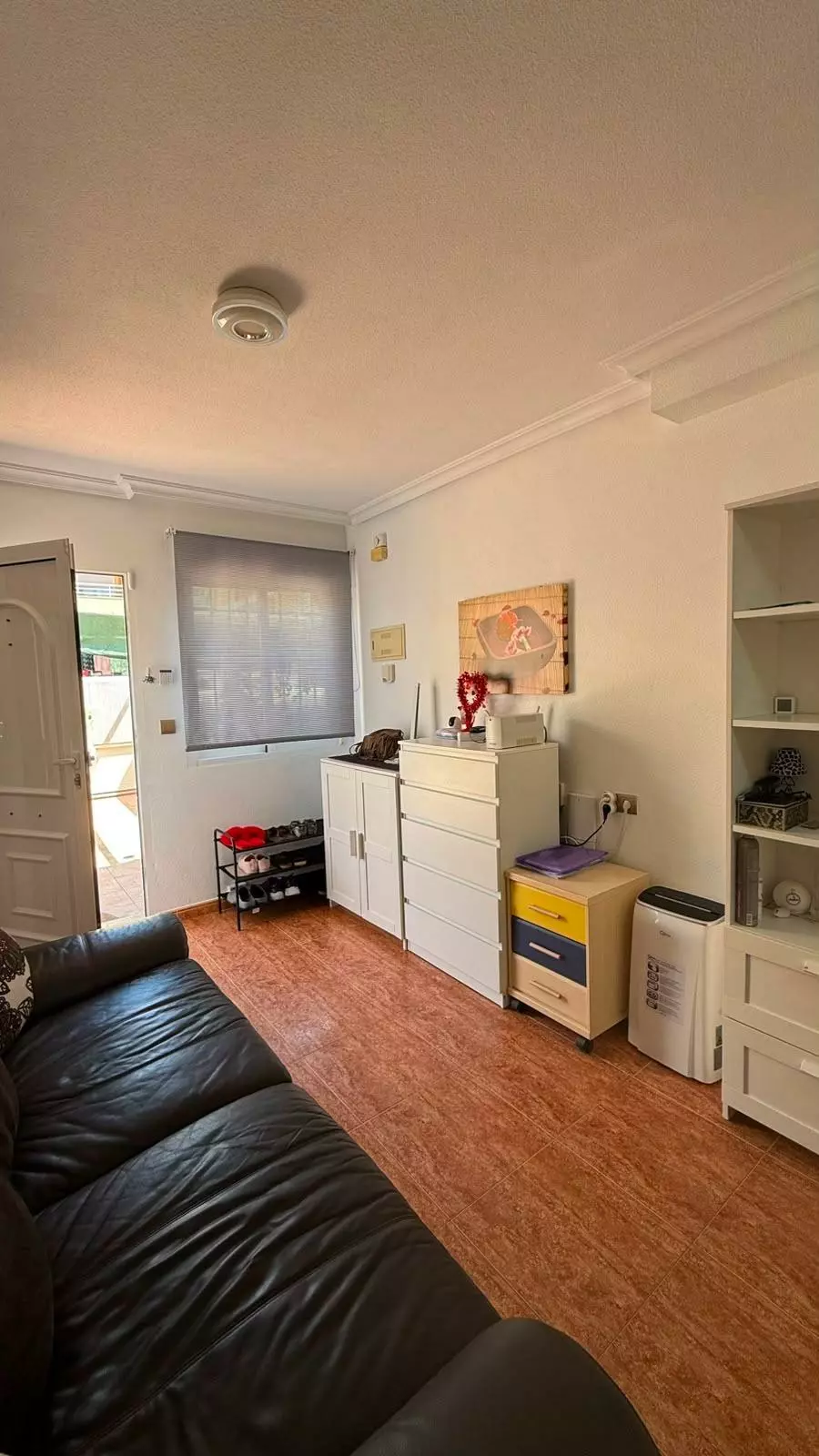 2-4-520342 3-bedroom Bungalow In Torrevieja, Spain (78 M²)