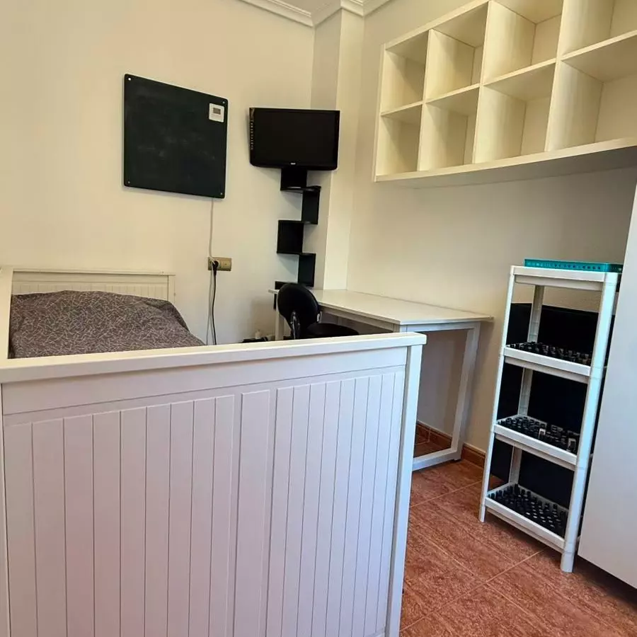 3-bedroom Bungalow In Torrevieja, Spain (78 M²)
