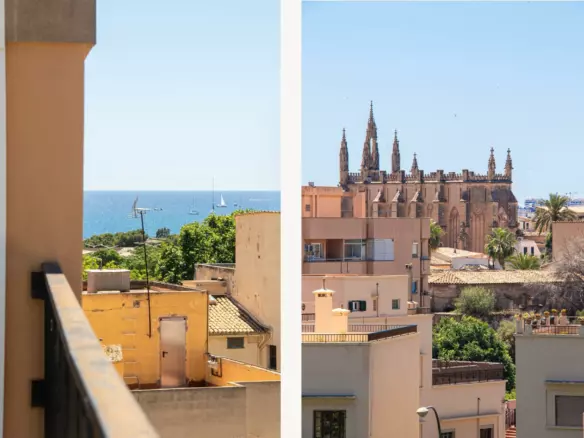 5-bedroom Penthouse In Palma De Mallorca, Spain (145 M²)