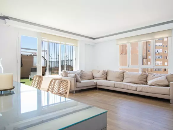 5-bedroom Penthouse In Palma De Mallorca, Spain (145 M²)