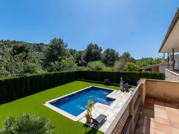 4-bedroom Villa In Calvià, Spain (368 M²)