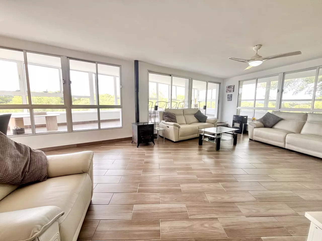 2e7d831cf2cca3e5a6e2_xlarge-950f9e 3-bedroom Villa In Orihuela, Spain (217 M²)