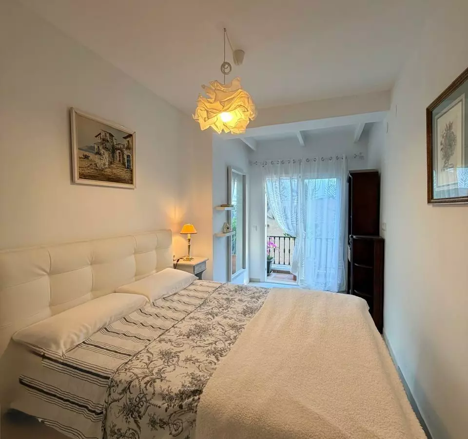 3-bedroom Semi In Altea, Spain (189 M²)