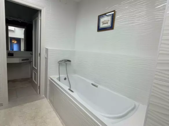 3-bedroom Semi In Altea, Spain (189 M²)