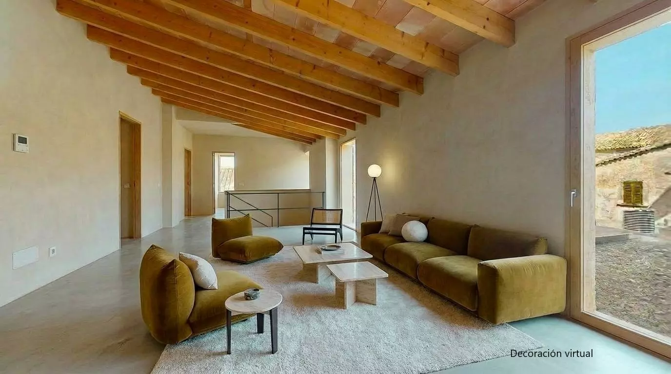 7-bedroom House In Sineu, Spain (441 M²)