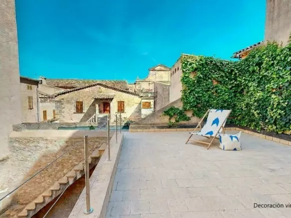 7-bedroom House In Sineu, Spain (441 M²)