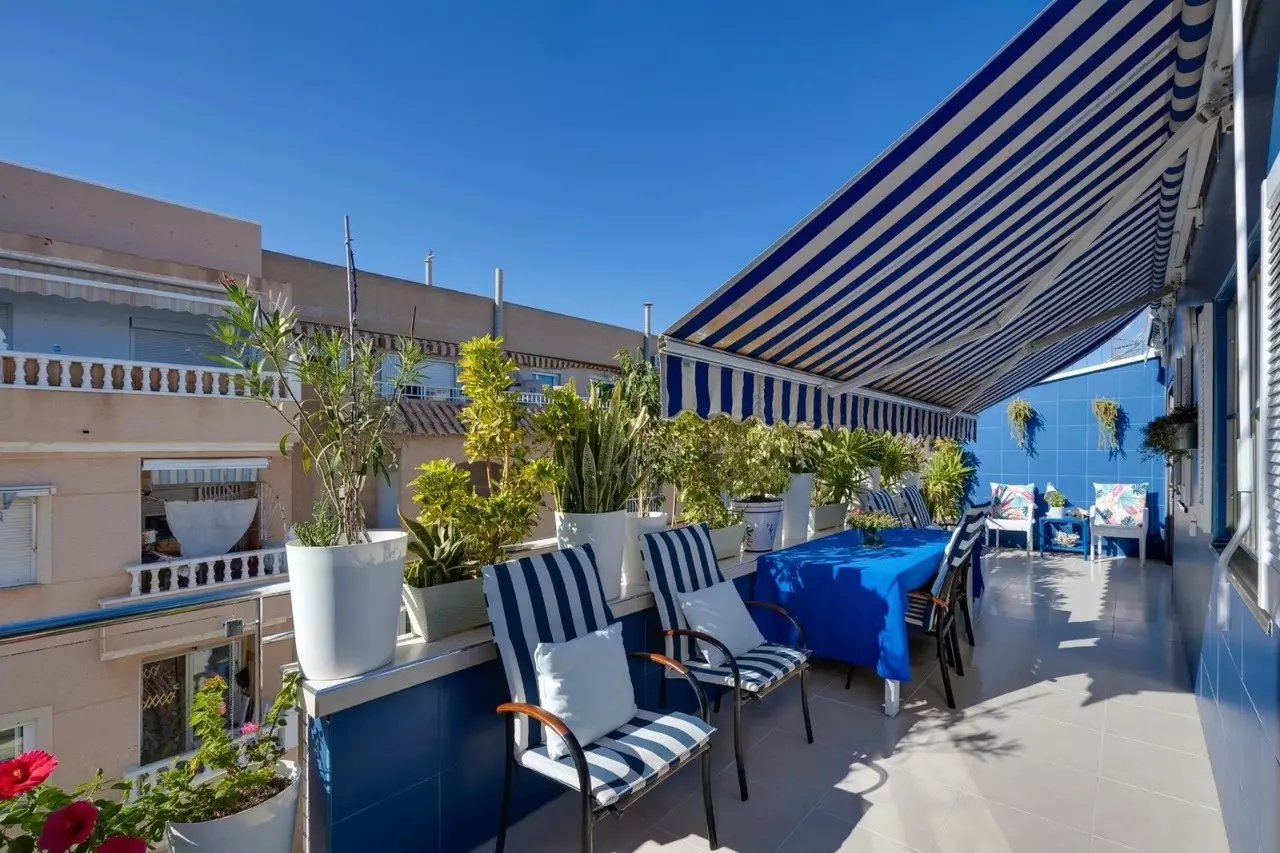 3-bedroom Penthouse In Torrevieja, Spain (90 M²)