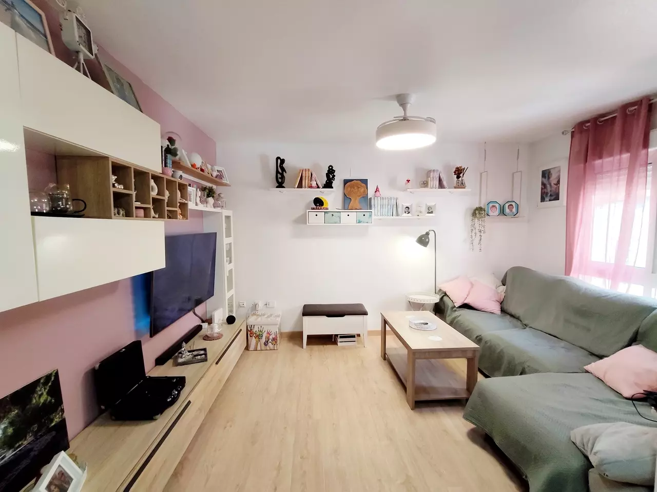 3bed_2bath_apartment_Torrevieja_Center_3_xlarge-cdad8f 3-bedroom Apartment In Torrevieja, Spain (97 M²)