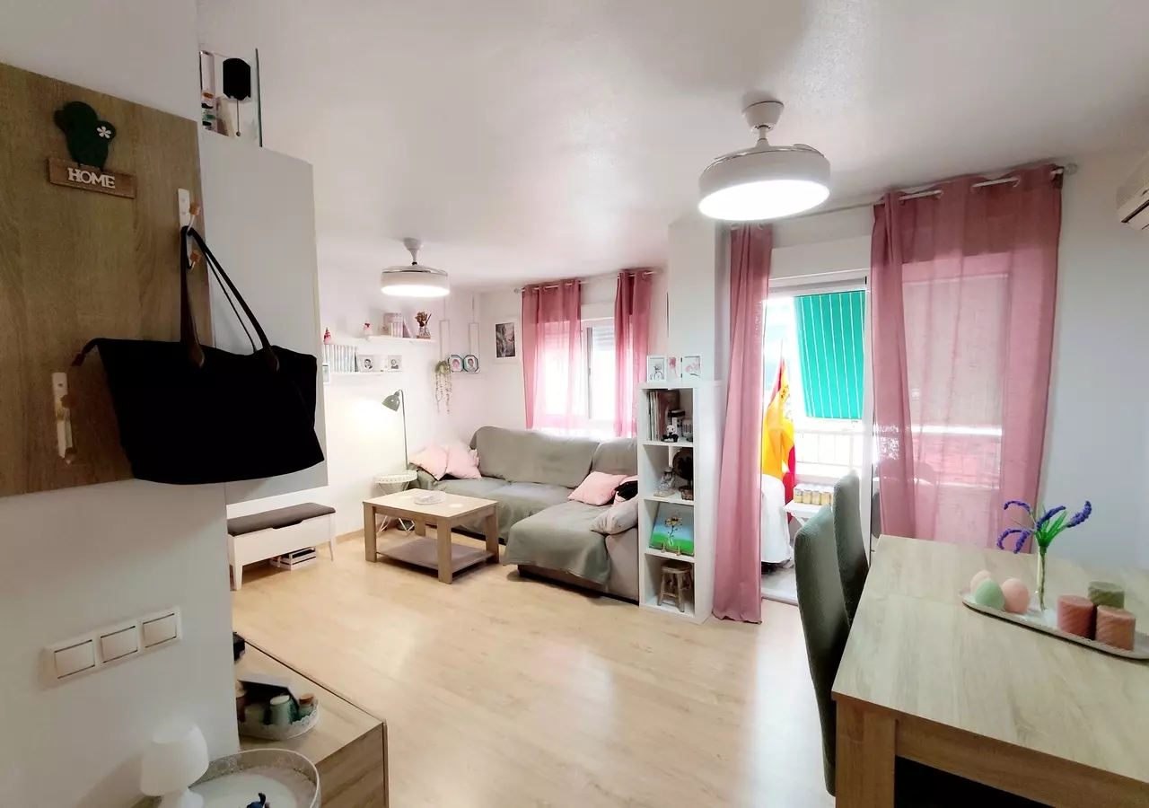 3-bedroom Apartment In Torrevieja, Spain (97 M²)