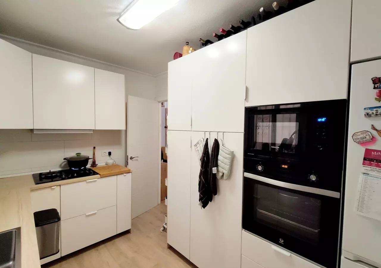 3-bedroom Apartment In Torrevieja, Spain (97 M²)