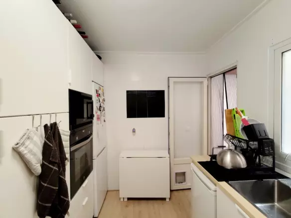 3-bedroom Apartment In Torrevieja, Spain (97 M²)
