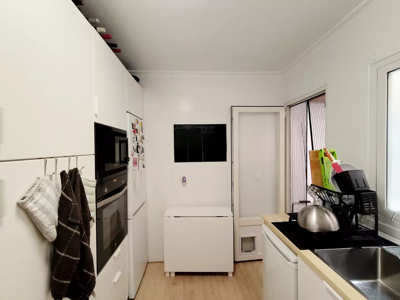 3bed_2bath_apartment_Torrevieja_Center_9_xlarge-e7c9f1 3-bedroom Apartment In Torrevieja, Spain (97 M²)