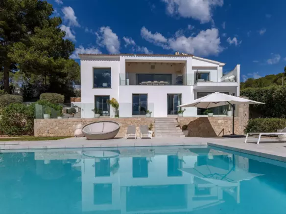 5-bedroom Villa In Calvià, Spain (364 M²)
