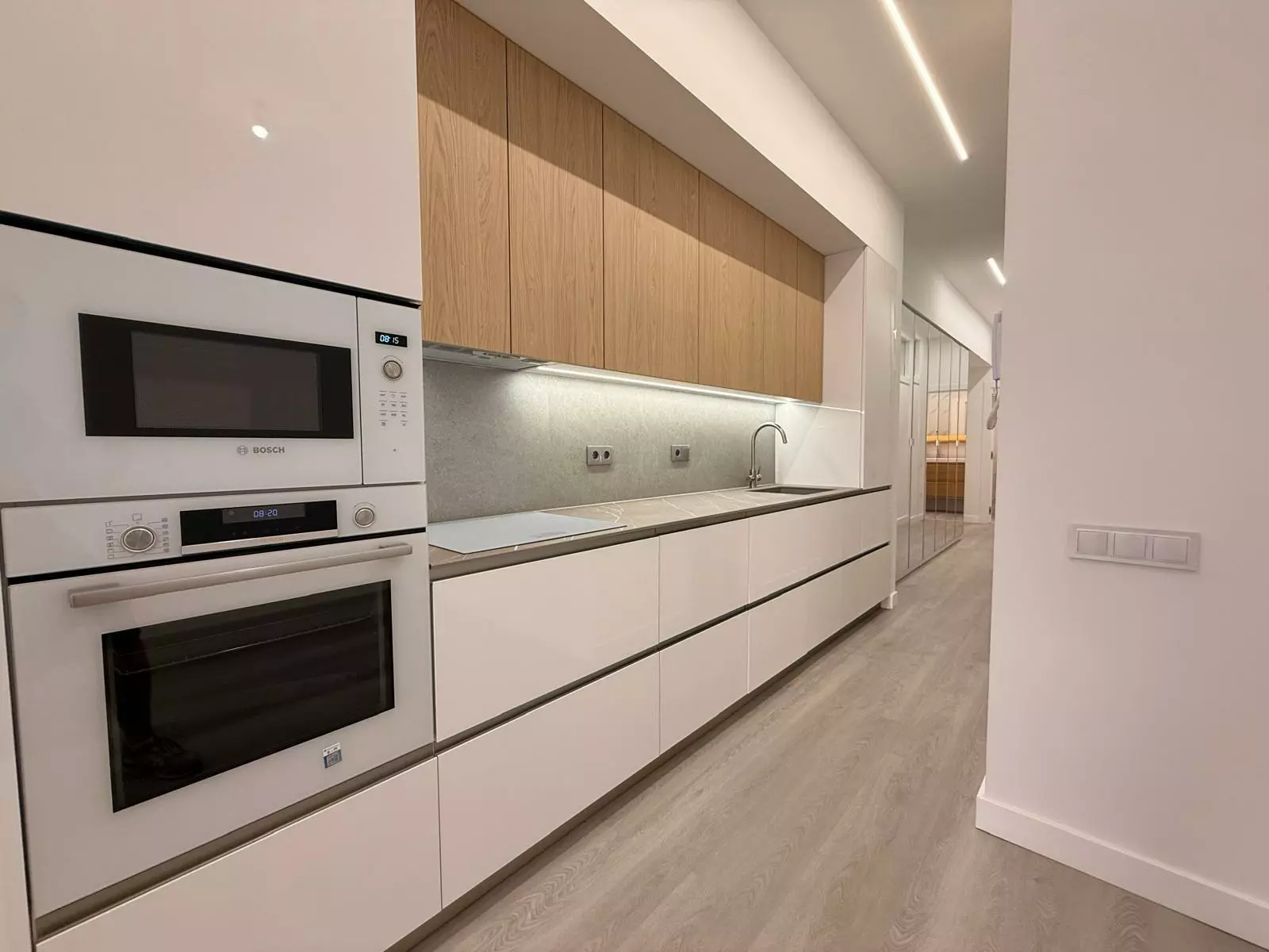 2-bedroom Apartment In Torrevieja, Spain (82 M²)