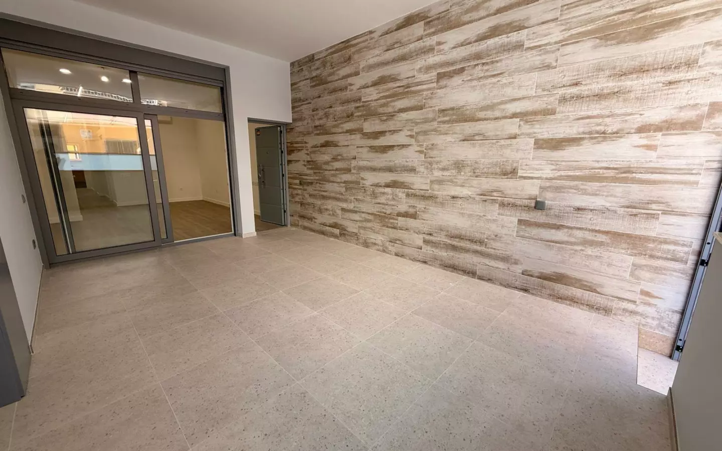 2-bedroom Apartment In Torrevieja, Spain (82 M²)