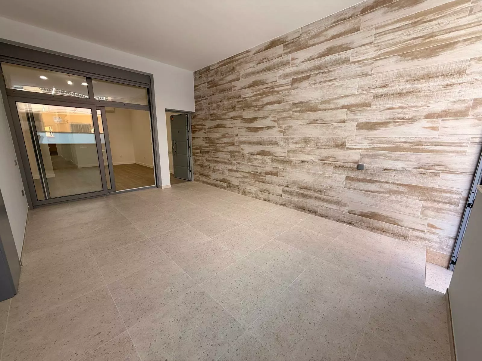 2-bedroom Apartment In Torrevieja, Spain (82 M²)